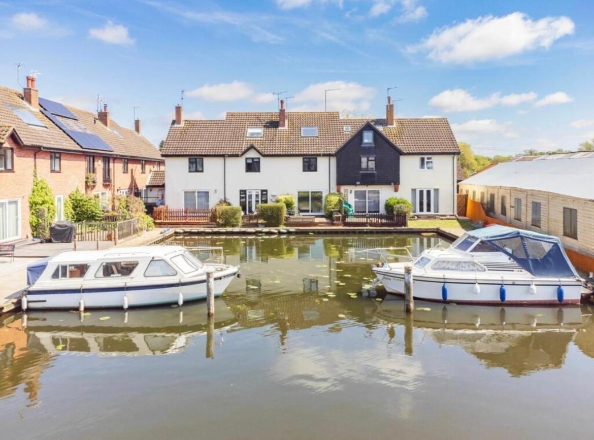 Cottage On The Quay 록스햄 외부 사진